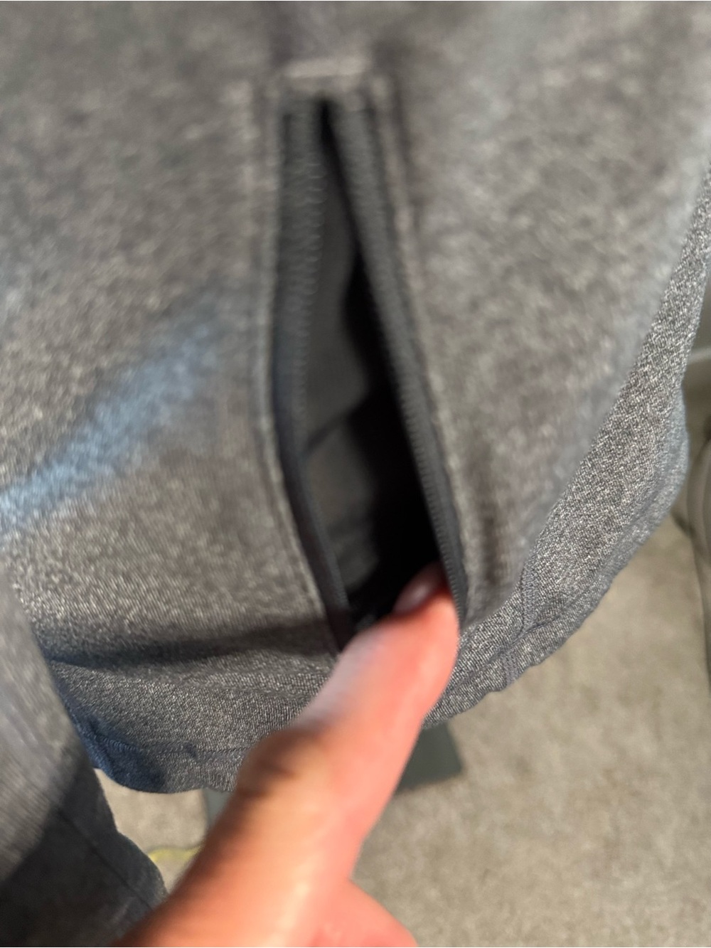 lululemon athletica Charcoal Gray Full-Zip Women's Jacket - Picture 4 of 6